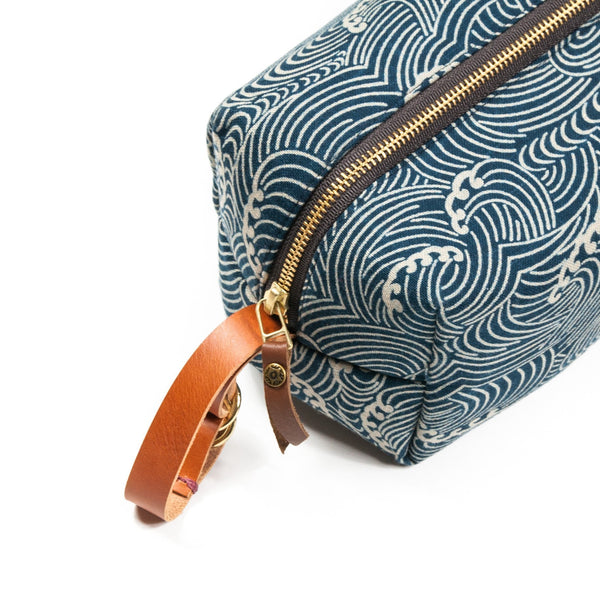 Dopp Kit Indigo Nami-KIRIKO-UNTOUCHED IDENTITY